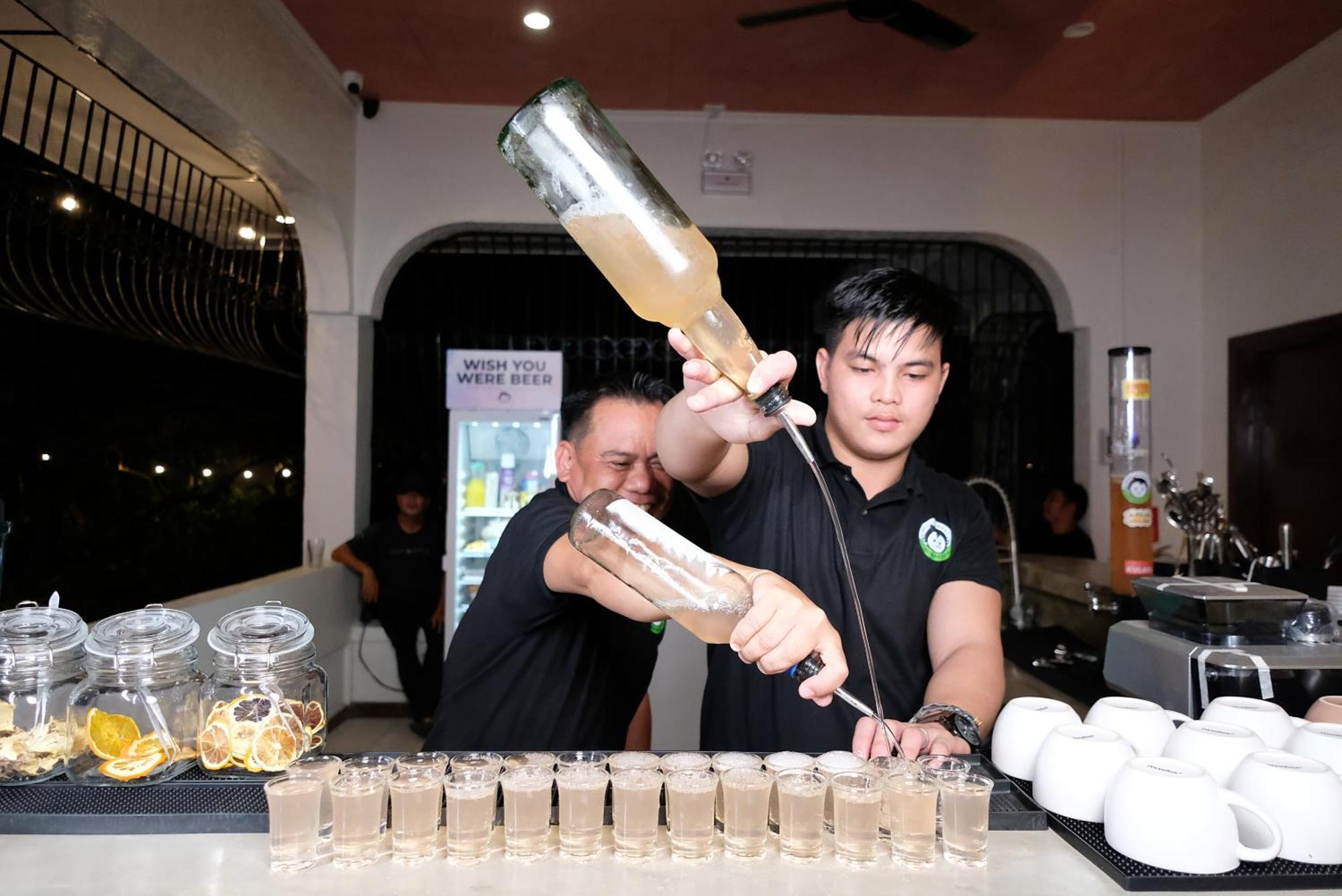 Mad Monkey Dumaguete *